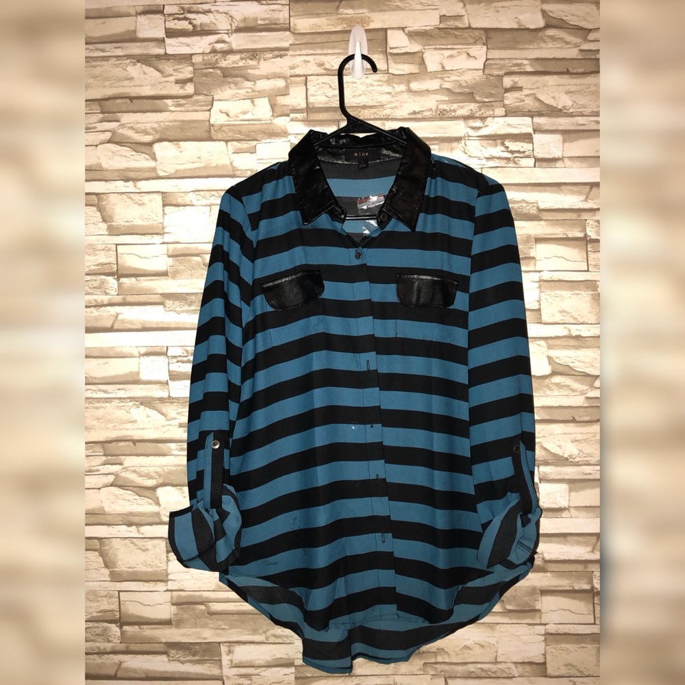 Long sleeve button shirt